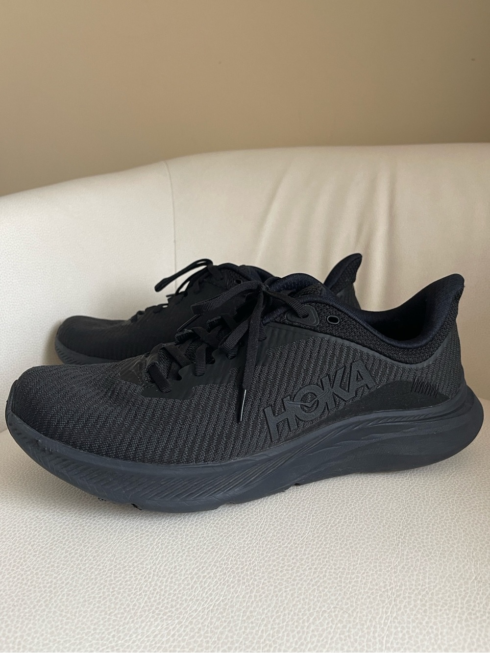 Hoka One One HOKA Solimar Triple Black Sneakers